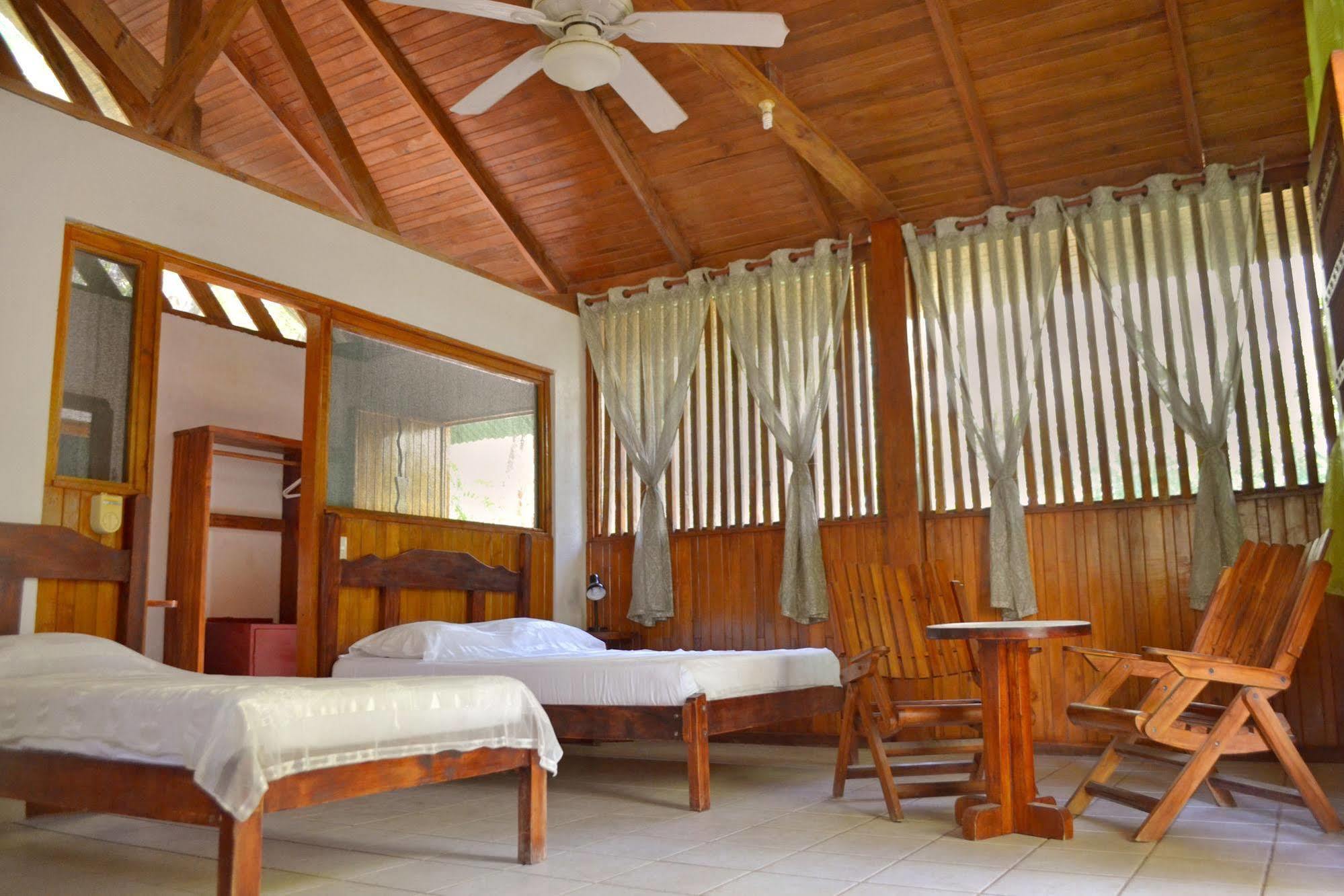 باكيرا Blue Jay Lodge المظهر الخارجي الصورة